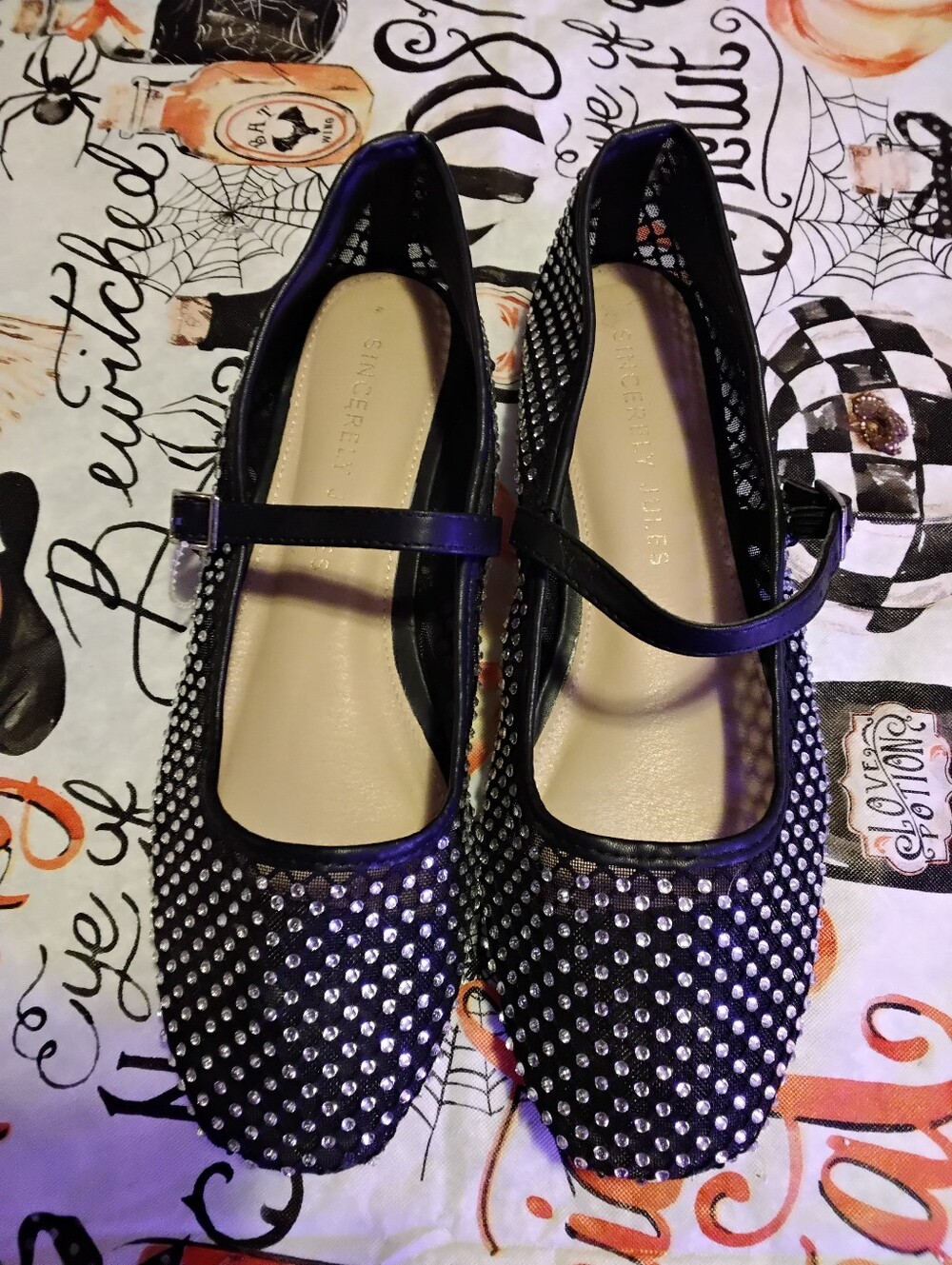 Sincerely Jules Bejeweled Sparkle Mary Jane black flats Women’s Size 7.5 7 1/2
